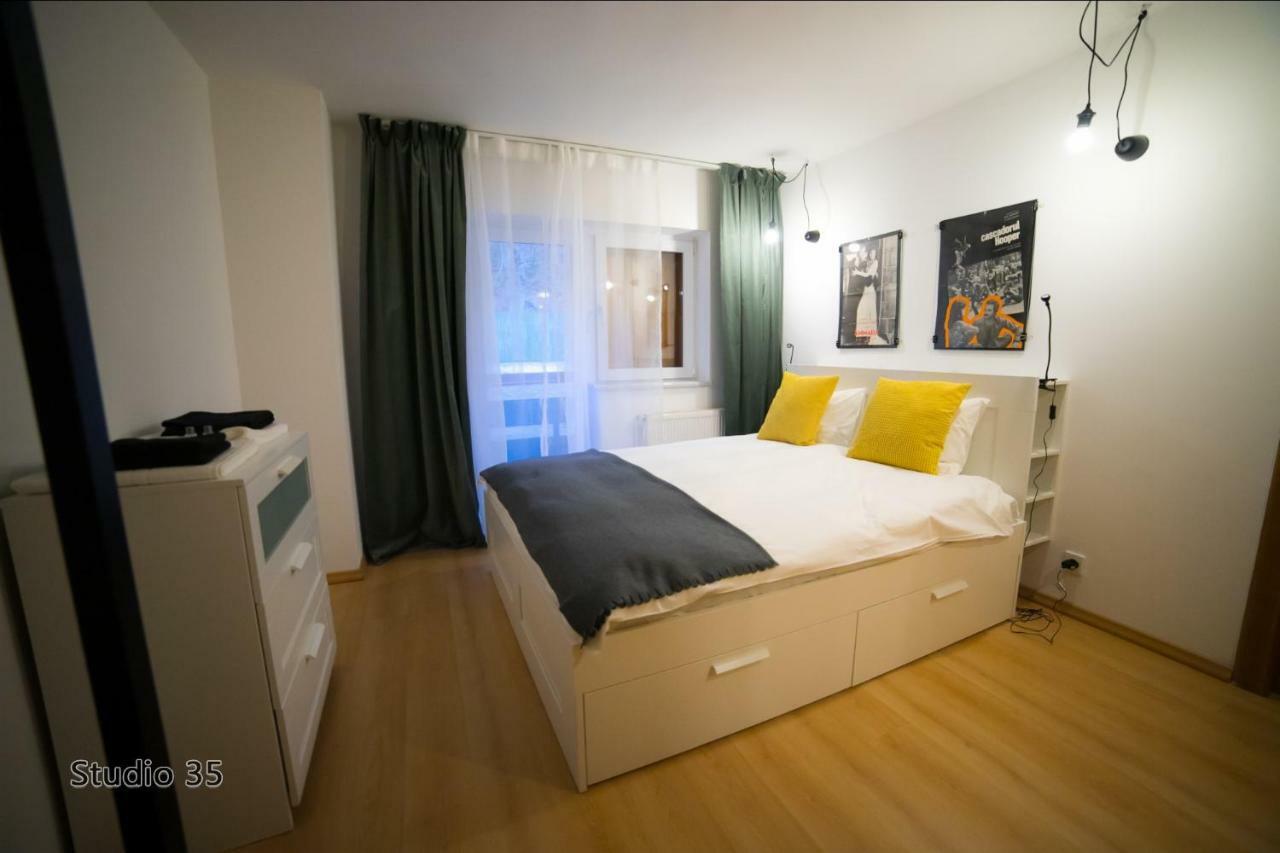 Studio 35 Buşteni Exteriör bild