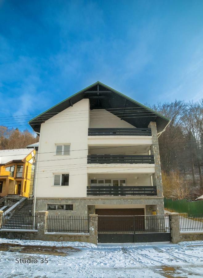 Studio 35 Buşteni Exteriör bild